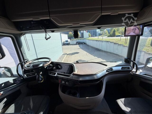 Transporter Fahrgestell DAF XG+ 480 FAN AUT LM