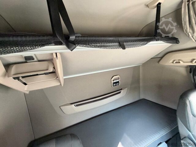 Transporter Fahrgestell DAF XG+ 480 FAN AUT LM