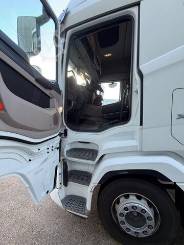 Kleinbus DAF XG 480 FT AUT LM SpurH SpurW