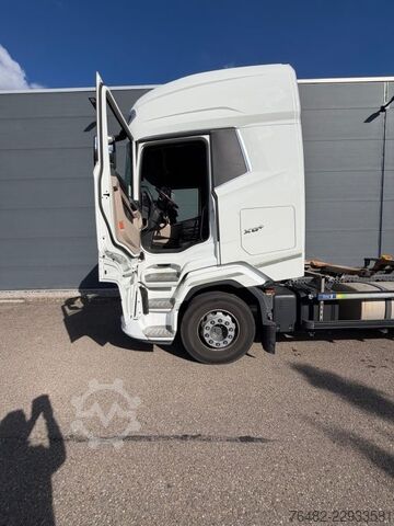 Transporter Fahrgestell DAF XG+ 480 FAN AUT LM