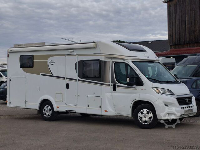 Teilintegriertes Wohnmobil CARADO T448