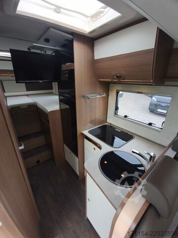 Teilintegriertes Wohnmobil CARADO T448