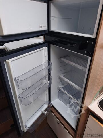 Teilintegriertes Wohnmobil CARADO T448