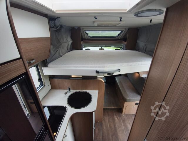 Teilintegriertes Wohnmobil CARADO T448