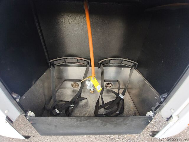 Teilintegriertes Wohnmobil CARADO T448