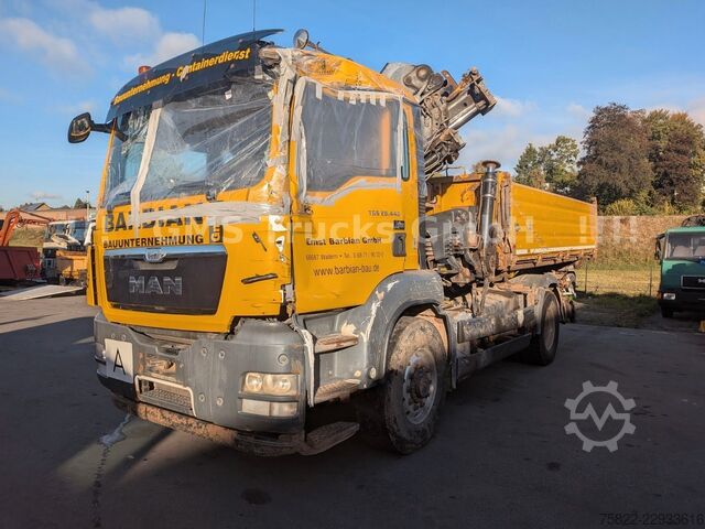 Dreiseitenkipper LKW MAN TGS 26.440 / 6X4 / Manual / Hiab Kran 288