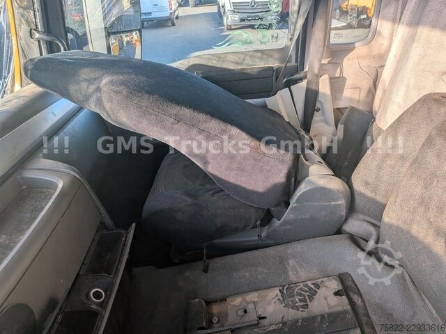 Dreiseitenkipper LKW MAN TGS 26.440 / 6X4 / Manual / Hiab Kran 288