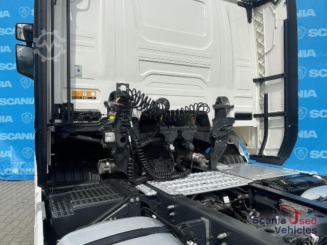 Standard SZM Scania R 460 A4x2NA DIFF-L RETARDER P-AIRCO VECTO 3 ACC