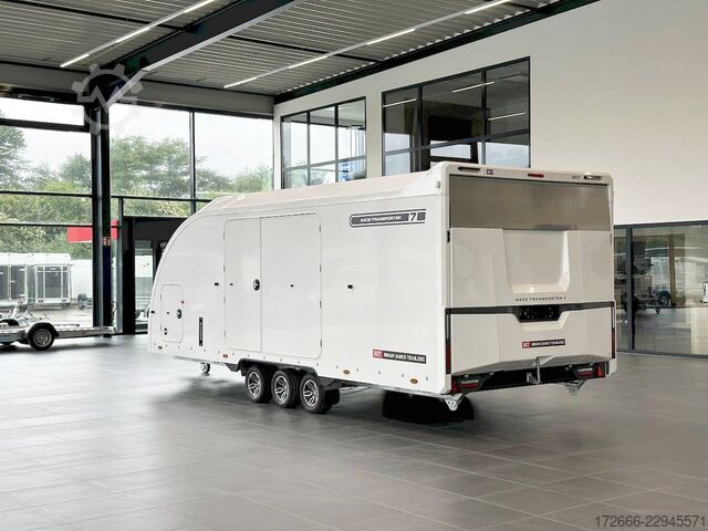 Car carrier van Brian James Trailers RACE TRANSPORTER 7 | 397-6023-35-3-10-W | TRIDEM | ZUSATZRAMPEN 600X235X199CM 3500KG GESCHLOSSENER AUTOTRAILER | WEISS