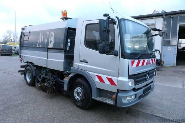 Spezial-LKW mercedes-benz Atego 1018 Rechtslenker Schmidt SK 500 R Rückfahrkamera