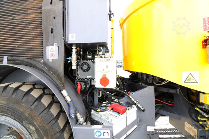 Pipe jacking machine Epiroc S1D