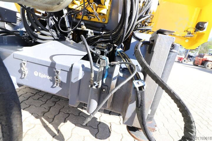 Pipe jacking machine Epiroc S1D