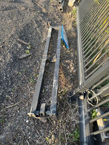 Electric sliding gate (10.00x2.40 m)  