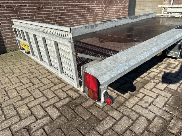 Machinetransporteur - Gebruikt  Machinetransporteur - Gebruikt