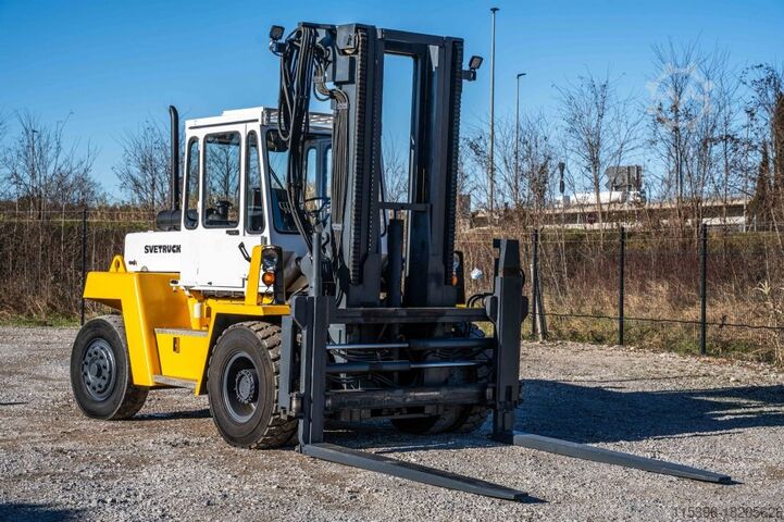 Diesel Forklift Svetruck 860/26 - TRIPLEX 5,5 m