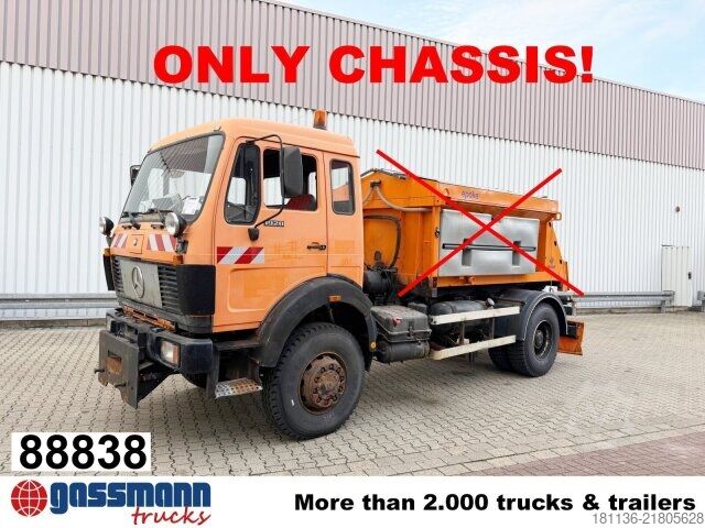 Truck chassis Mercedes-Benz NG 1928 A 4x4, V8-Motor, Winterdienstaustattung