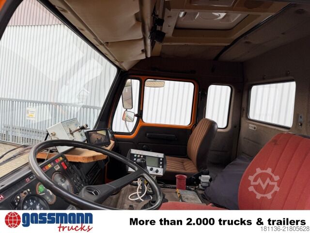 Truck chassis Mercedes-Benz NG 1928 A 4x4, V8-Motor, Winterdienstaustattung