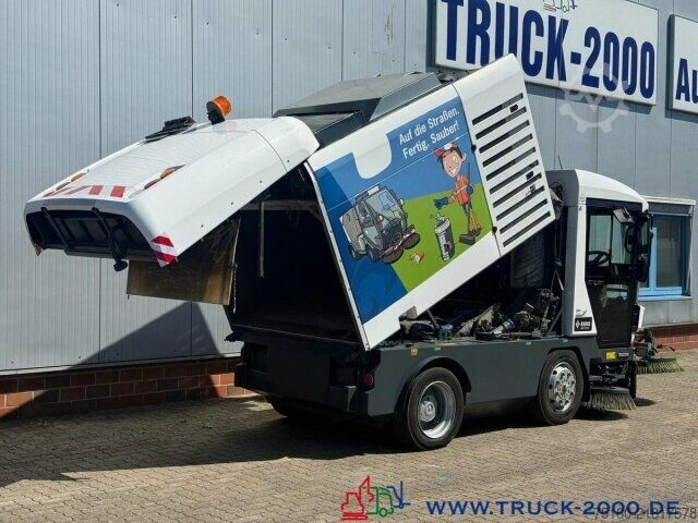 Road sweeper Ravo Ravo 540 3 Besensystem + HD Reiniger mit Lanze