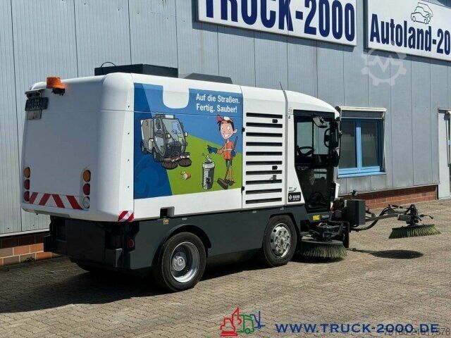 Road sweeper Ravo Ravo 540 3 Besensystem + HD Reiniger mit Lanze