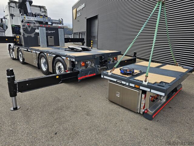 Crane truck Scania R590 V8 / 8x2 / HMF 9520 + JIB + LIER / TREKKER...