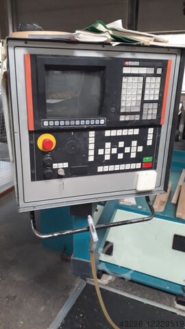 Bearbeitungszentrum Hüllhorst Kompakt 1300