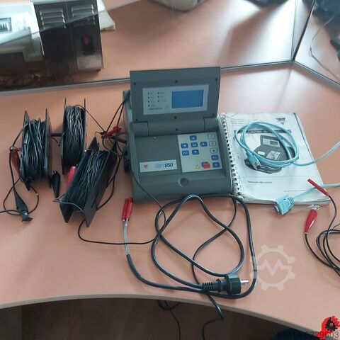 Checking the safety low voltage electric Carlo Gavazzi SEFT 950