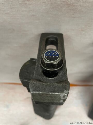 Treppenspanner (28366) 200 - 250 mm T Nuten Breite 12 mm