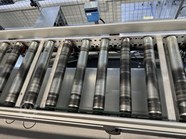 Roller conveyor TGW KRC KingDrive Rollenföderer