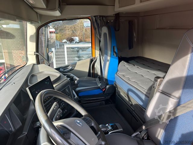 Truck mounted crane VOLVO FH 510 Plattform + PK30002 TEC + Rampen