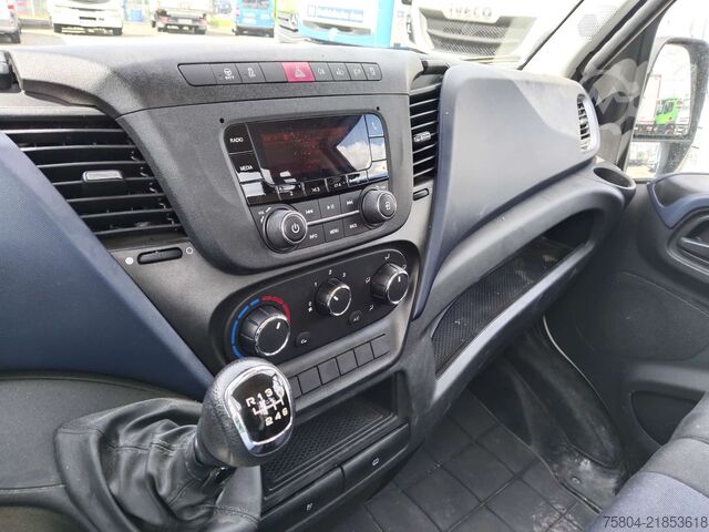 Pick-up van IVECO DAILY 35C16