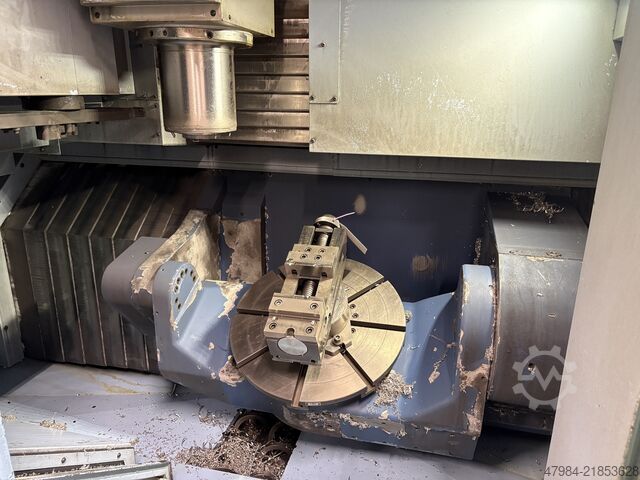 Universal machining center MATSUURA NX-520