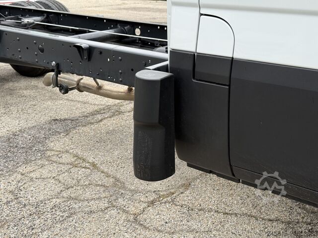 Van chassis Iveco daily 72-180