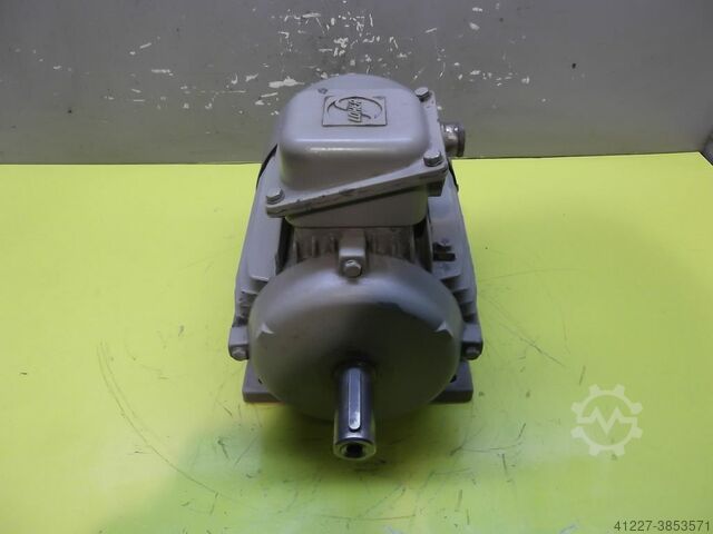 Electric motor 1.35 kW 1410 Rpm Loher eAL100L1B-4h