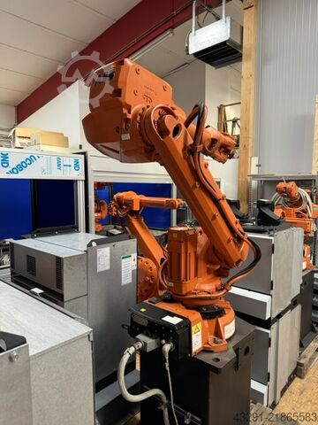 Industrial robot ABB Robotics IRB 2600 12/1.85 IRC5 M2004, komplett