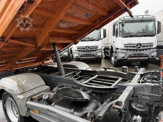 Tipper truck Mercedes-Benz Atego 1218 Kipper Kran Atlas 65
