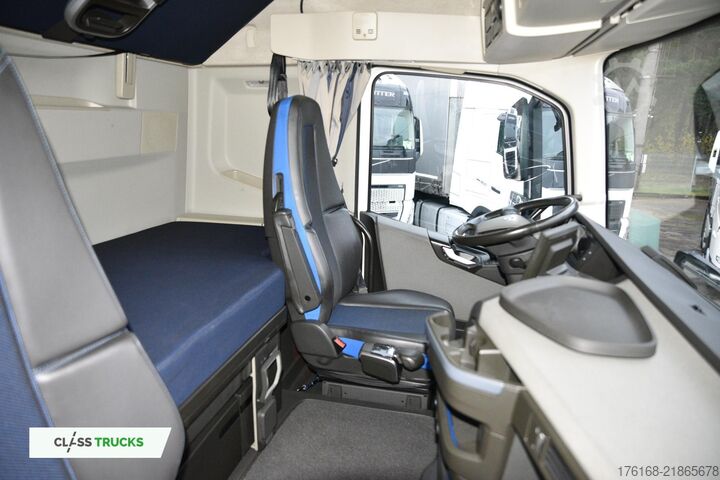 Standard tractor unit VOLVO FH 460 Globetrotter XL Varios i-Save
