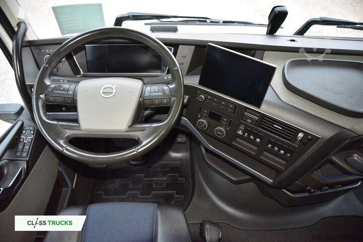 Standard tractor unit VOLVO FH 460 Globetrotter XL Varios i-Save