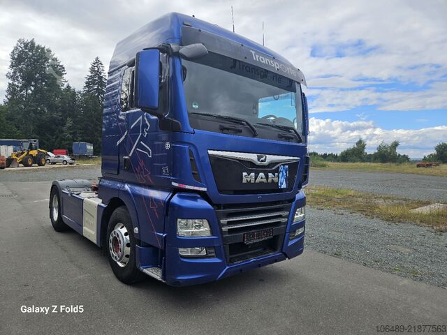 Standard tractor unit MAN TGX 18.520 Retarder