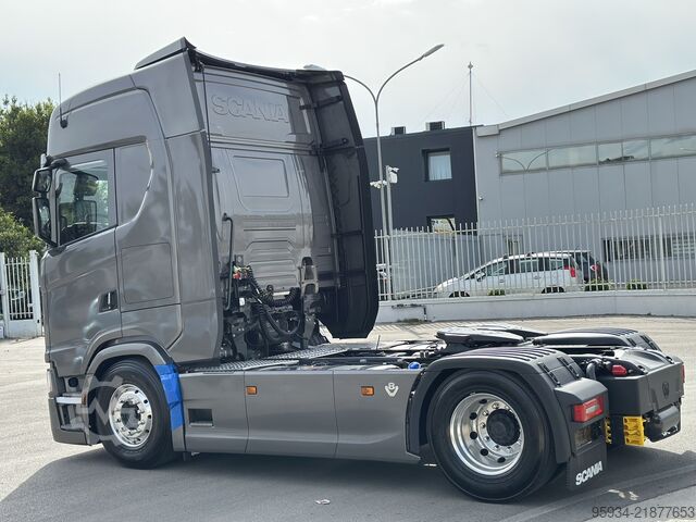 Standard tractor unit SCANIA 770S FULL PNEUMATIC