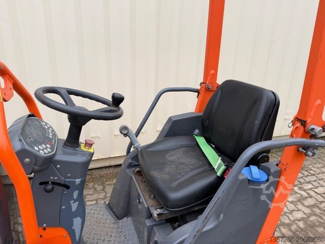 Walzenzug HAMM HD8VV / 2016 BJ / 760 H / 1.580 KG