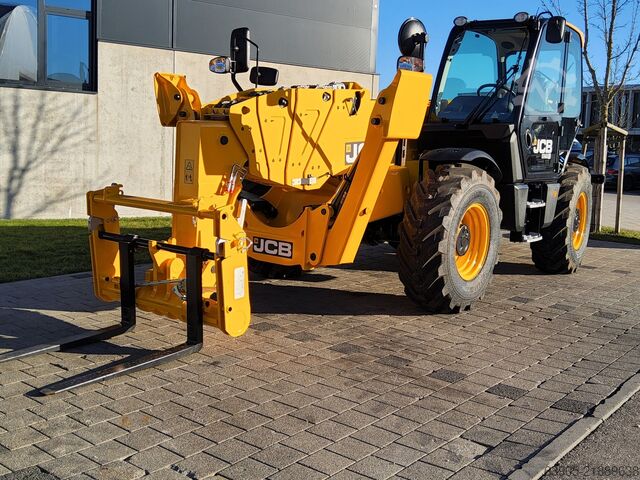 Telescopic forklift JCB 540-200
