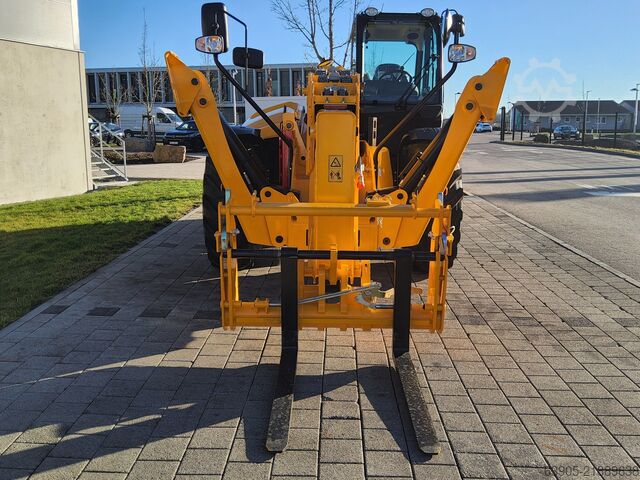 Telescopic forklift JCB 540-200