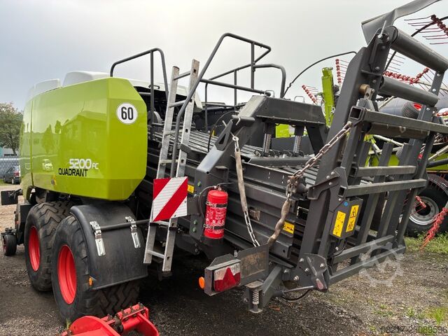 CLAAS Quadrant 5200 FC CLAAS Quadrant 5200 FC