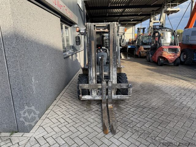  AUSA CH - 150 H Ruwterreinheftruck  Triplo 400 Freelift