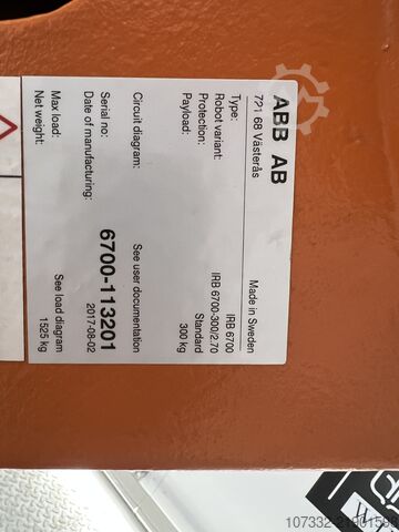 Industrial robot ABB IRB 6700-300/2.70