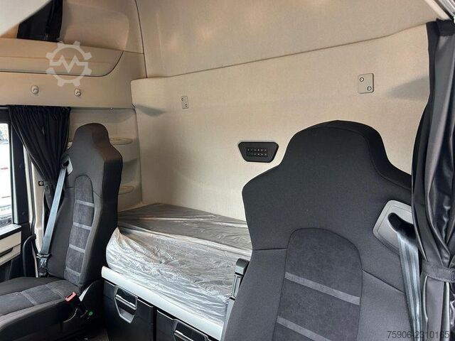  Iveco S-WAY