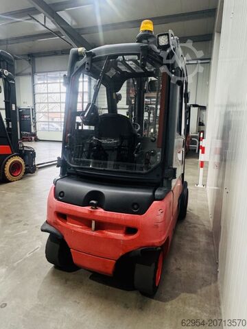 Elektro 4 Rad-Stapler Linde E 20 PL-02 EVO Triplex Kabine