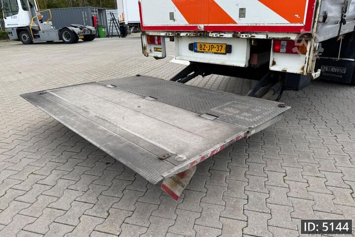 Schiebeplane Scania P230 Day Cab, Euro 5, / Manual / 750x248x260 / ...