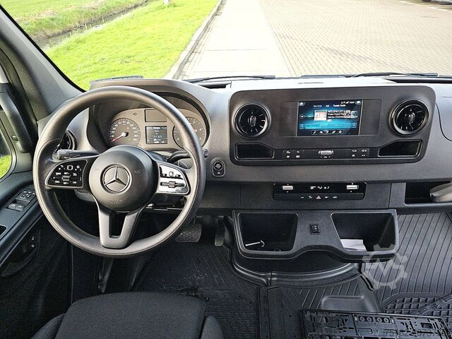 Hochdachkombi MERCEDES-BENZ SPRINTER 316 L2H2 Navi RWD