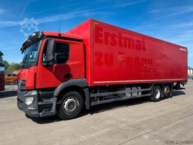 Refrigerated truck MERCEDES-BENZ ANTOS 2536 KÜHLKOFFER / LBW / CARRIER / 9,00M /